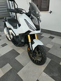 Honda Xadv anno 2025
