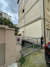 Rif.V207| garage follonica