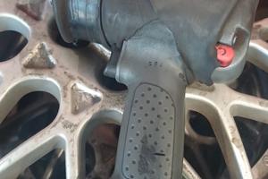 avvitatore ad impulsi 1/2"