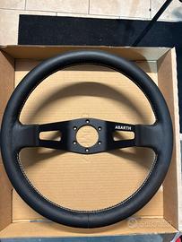 Volante sportivo abarth