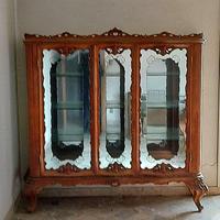 SPLENDIDA VETRINA ANTICA IN STILE LIBERTY ANNI 20