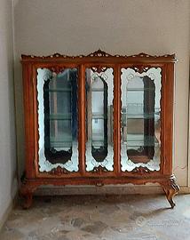 SPLENDIDA VETRINA ANTICA IN STILE LIBERTY ANNI 20