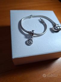 Charm Pandora pendente n.18