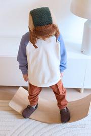 Stock Abbigliamento marchio AVENTIQUATTORE