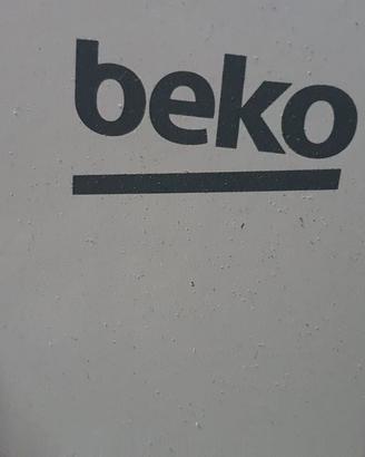 Cucina 4 fuochi marca beko