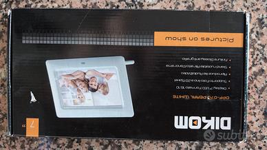 cornice digitale multimediale