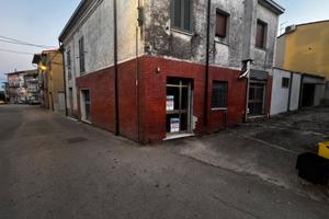 Locale commerciale Ex Macelleria 64mq