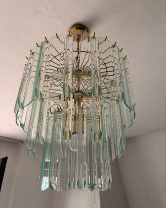 Lampadario vintage in vetro e ottone dorato