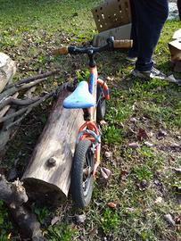 Bicicletta Scott senza pedali