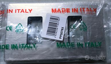 Vimar supporti e placche serie 22 e 23