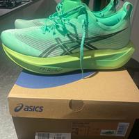 Scarpe da running Asics Megablast