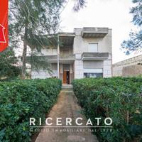 Villa libera su quattro lati