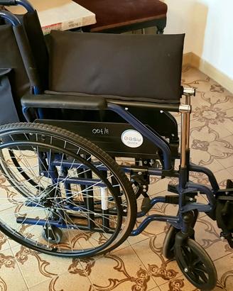 carrozzina richiudibile come nuova