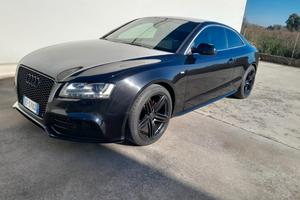 Audi A 5 coupé quattro  s line 177 cv