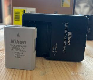 Carica batteria Nikon MH24 +batteria EN-Eli4a orig