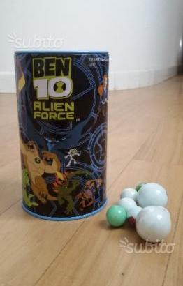 Ben 10 salvadanaio con palline e carte