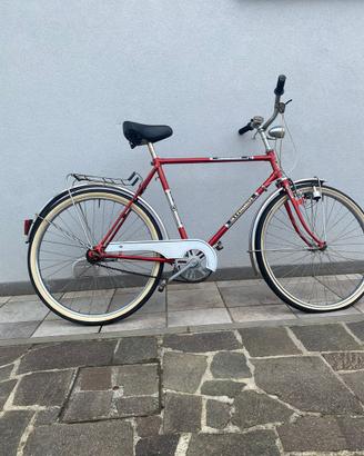 Bicicletta con freno a pedale