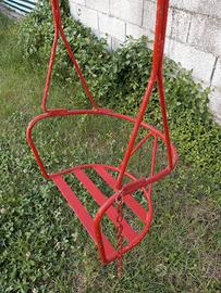 Seggiolino altalena vintage in metallo verniciato