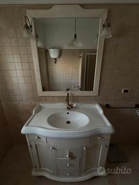 Mobile bagno in legno con lavandino piu specchio