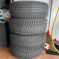 TOYO 245/45 R19