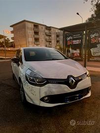 Renault Clio -full optional