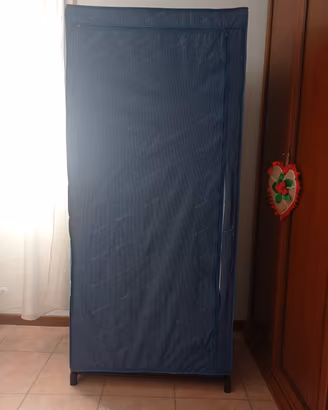 Armadio in tela con cerniera 