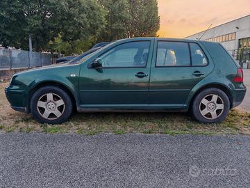 Golf 4 - 1.6 benzina