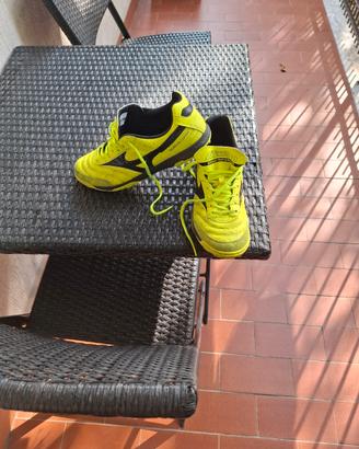 SCARPE MIZUNO