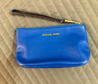 Pochette blu Michael Kors