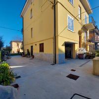 Calcinari bifamiliare giardino taverna garage rist