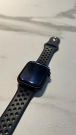 Apple Watch 7 - 45mm