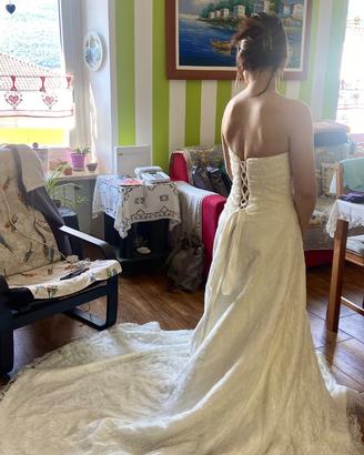 ABITO SPOSA PIZZO BIANCO SETA NUOVO MAI USATO