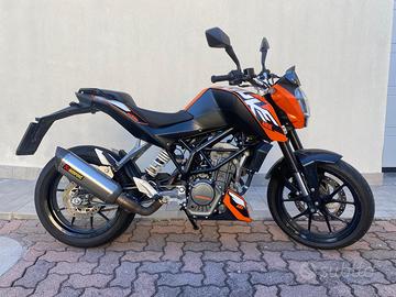 KTM Duke 125 2015