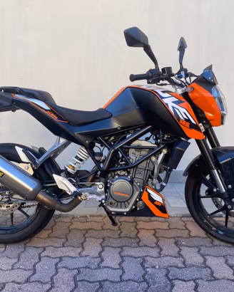 KTM Duke 125 2015