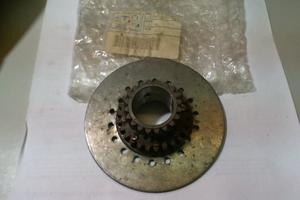 INGRANAGGIO FRIZIONE VESPA PX 125 PIAGGIO 2413465