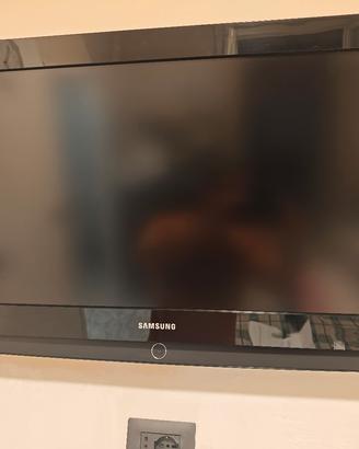 TV Samsung LCD 32 pollici 