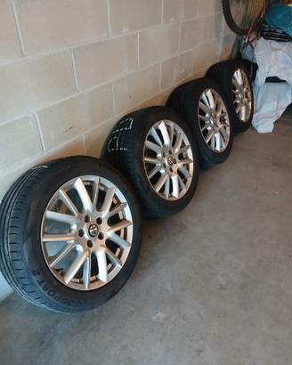Gomme estive 225/50 R17