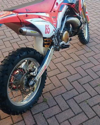honda cre 250 2t