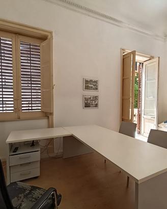 mobili per ufficio o casa alta qualità