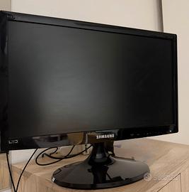 TV/Monitor Samsung 19” – Modello T19B300EW