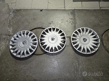 2 borchie copriruota per lancia musa 15" originali