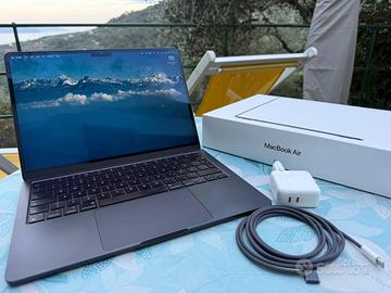 Apple MacBook Air M2 2022 16GB RAM 1TB SSD