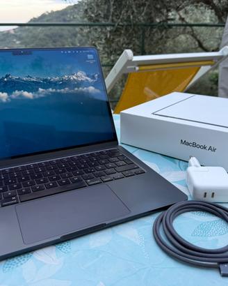 Apple MacBook Air M2 2022 16GB RAM 1TB SSD
