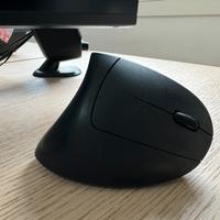 Mouse ergonomico verticale Trust wireless