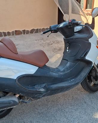 SCOOTER PIAGGIO X9