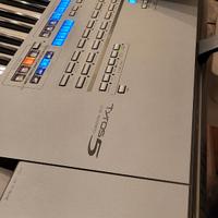 Yamaha Tyros 5 76