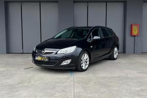 Opel Astra Sports Tourer 1.7 cdti Cosmo 110cv