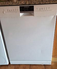 Lavastoviglie SIEMENS da sottopiano
