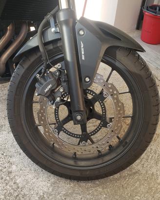 Moto HONDA CB500X  crossover