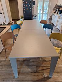 Tavolo e 6 sedie BONTEMPI